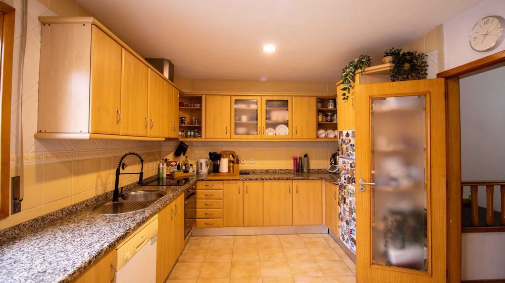 Moradia T4 para arrendar em Espinho