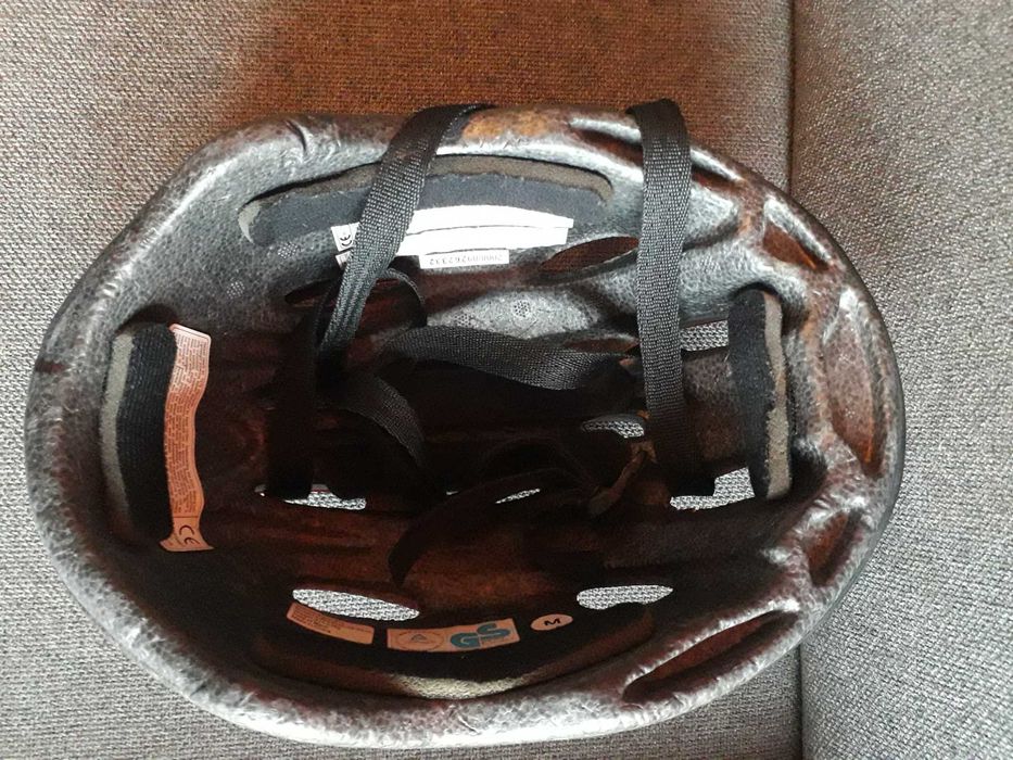 Capacete bicicleta semi-novo