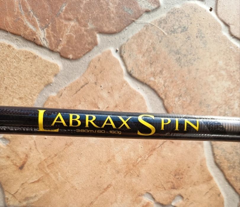 Cana de Pesca Tubertini Labrax Spin 3,60m 60–160g – Como Nova
