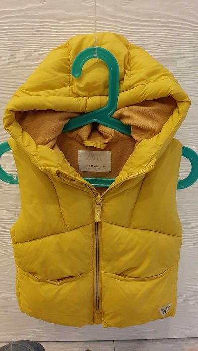 trampki conwerse rozm. 20 + kamizelka ZARA.