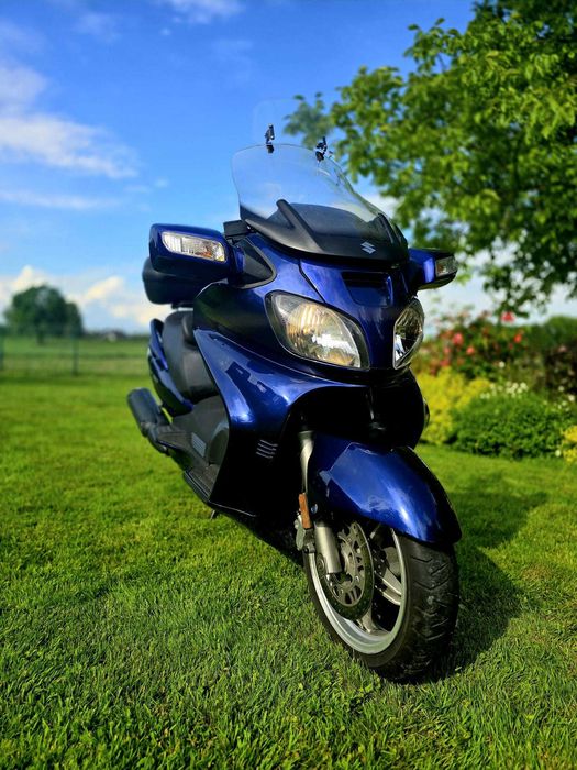 Suzuki Burgman 650