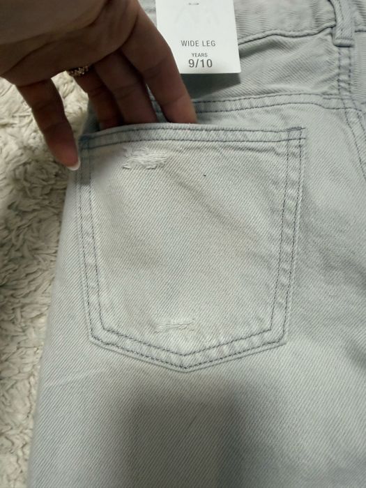 Світлі джинси фірми Zara,розмір 122 см