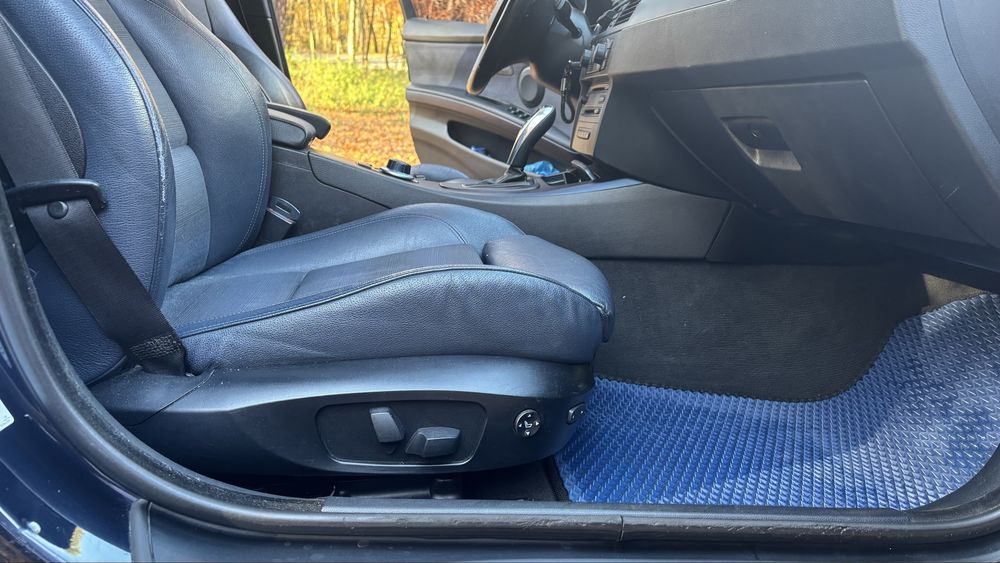 BMW E 90 330 XD 2006 року