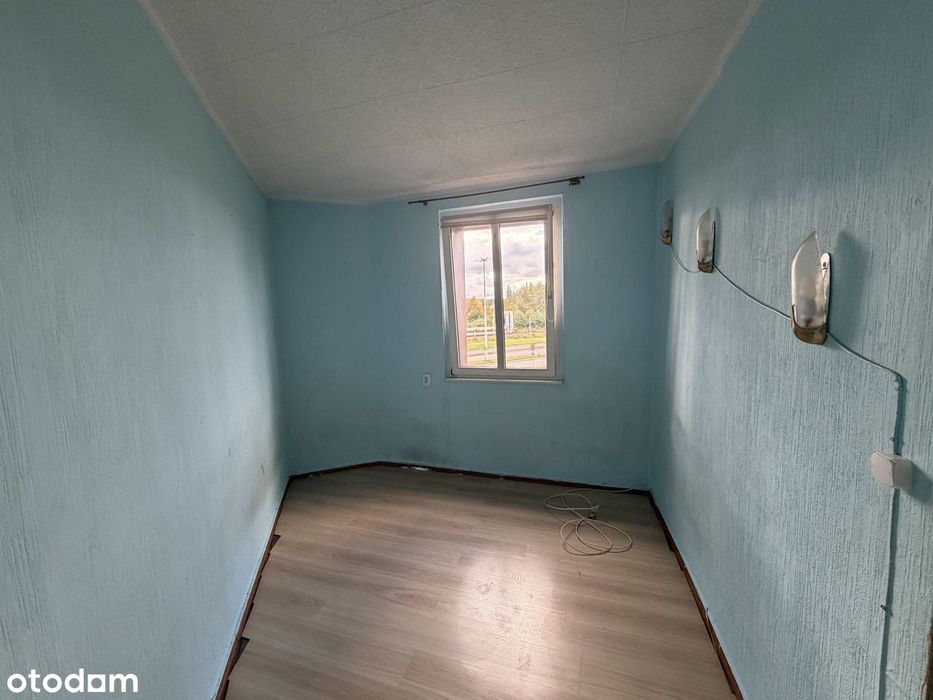 Bez prowizji / dwa pokoje / piwnica 9m2 / niski czynsz