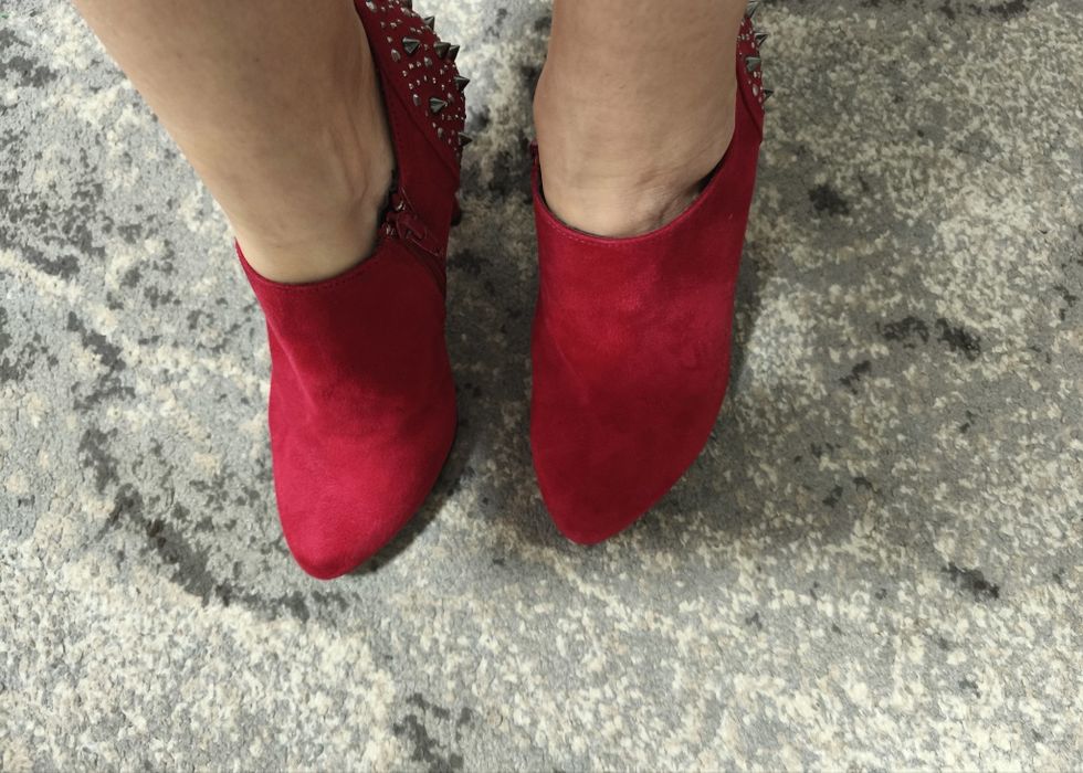 Черевики осінні червоні