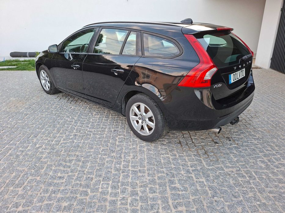 Volvo V60 1.6 D knetic