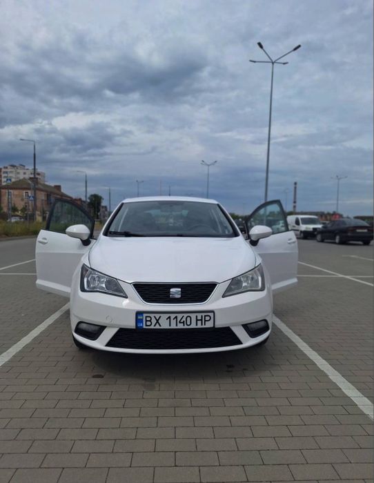 Продам SEAT IBIZA 2012рік.  1.6TD