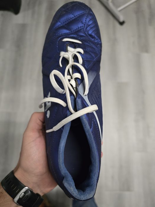 Vendo Chuteiras Kipsta 43