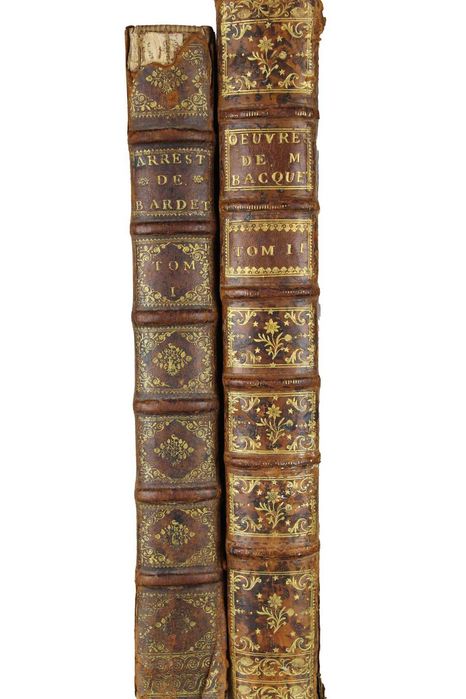 2 obras de Pierre Bardet e Jean Bacquet. Anos de 1690 e 1744.