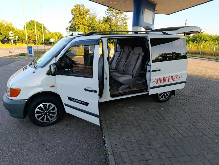 Продам Mercedes Vito пасажир 2.2 дизель.