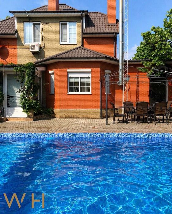Продаж будинку с. Пухівка 144m² 4 кім. ділянка 1га, Броварський район Без %