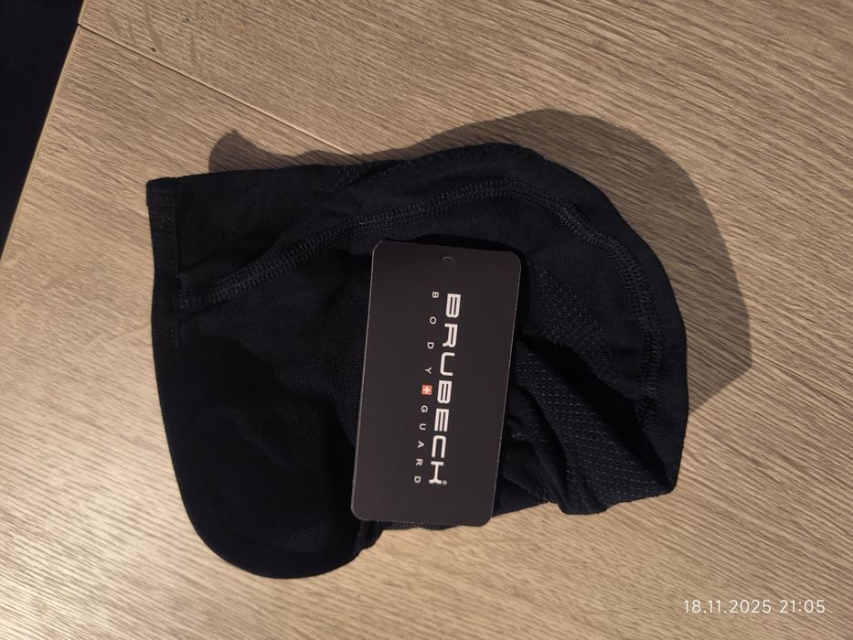 Czapka pod kask treningowa