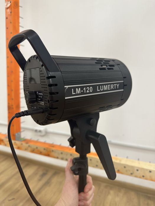 Студійне відео світло LUMERTY LM-120Вт, розпродаж