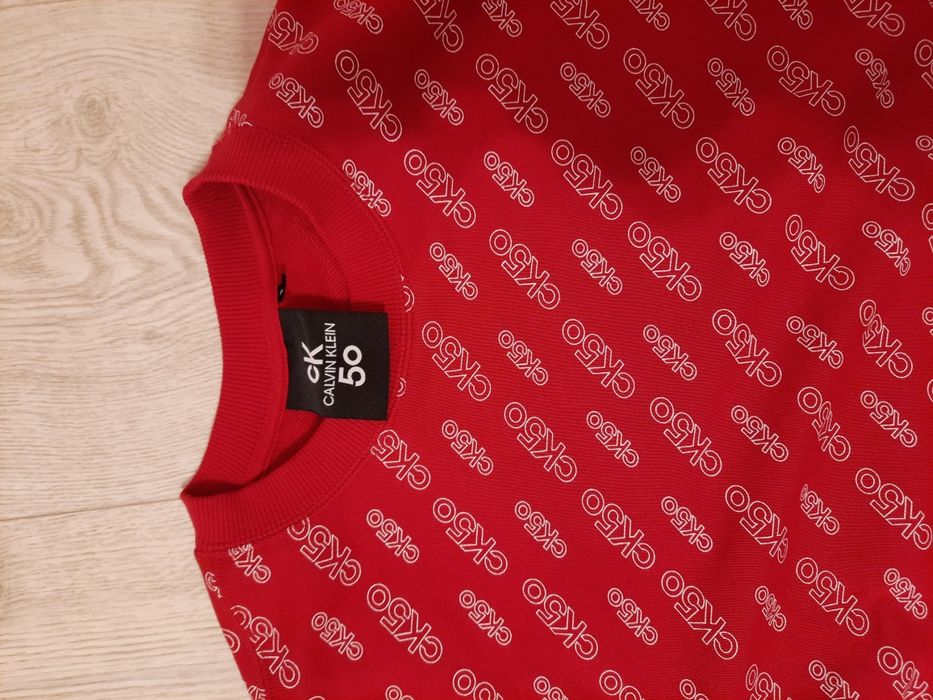 Oryginalna  bluza , sweterek Calvin Klein  rozm.s