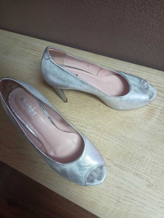 Buty damskie rozmiar 38