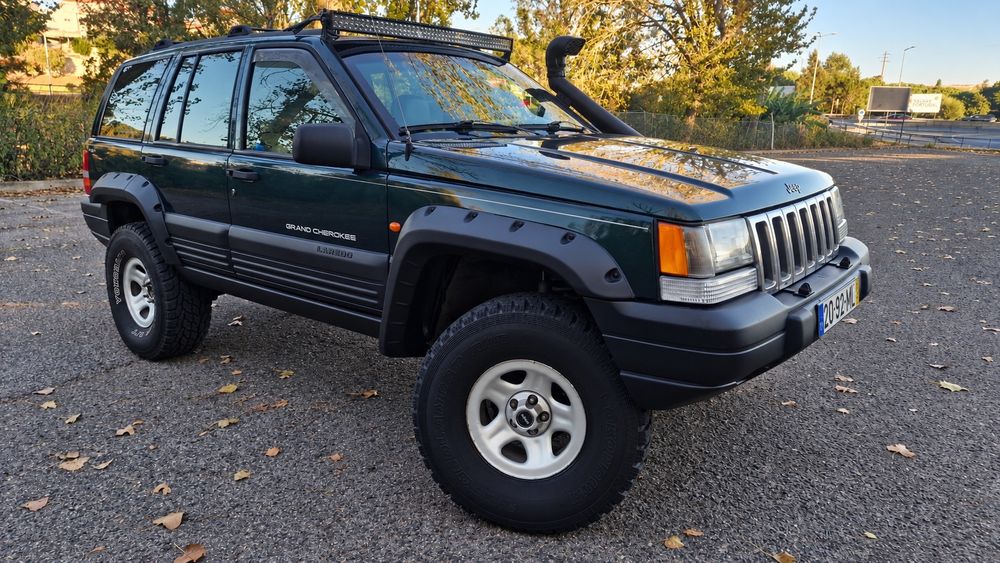 Jeep Grand Cherokee AVERBADO