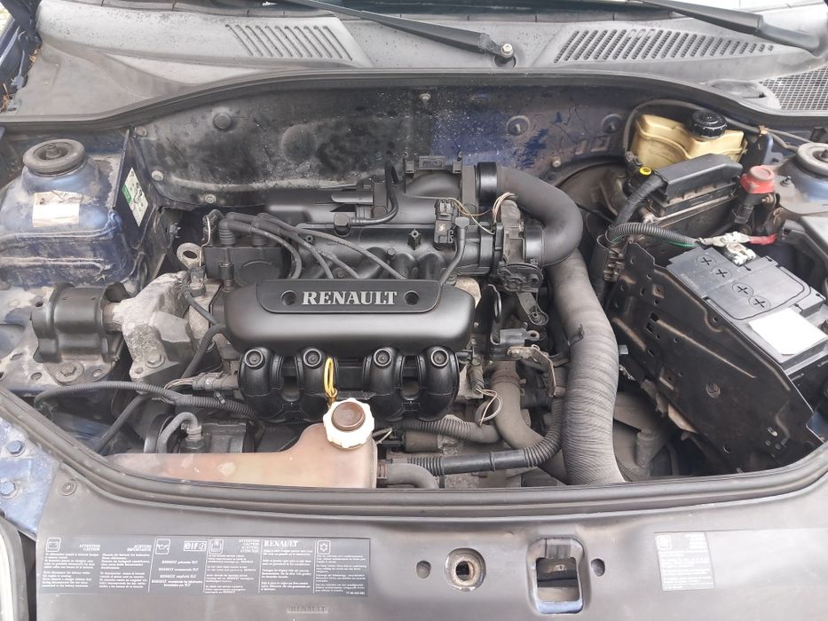 Renault clio 2001 apenas 153 mil kms impecavel