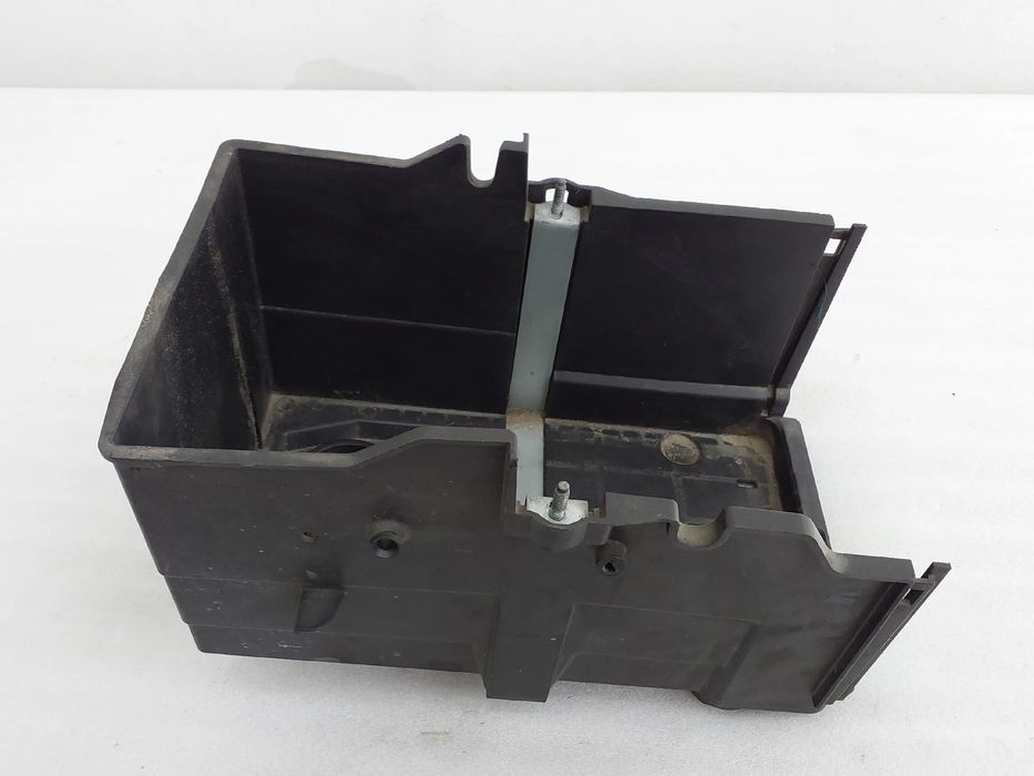 Base / caixa da bateria FORD Transit Connect II (V408)