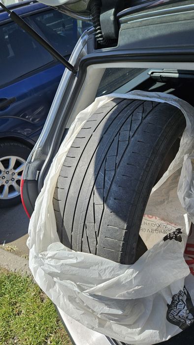 Шини лето 235/50 r18 V97