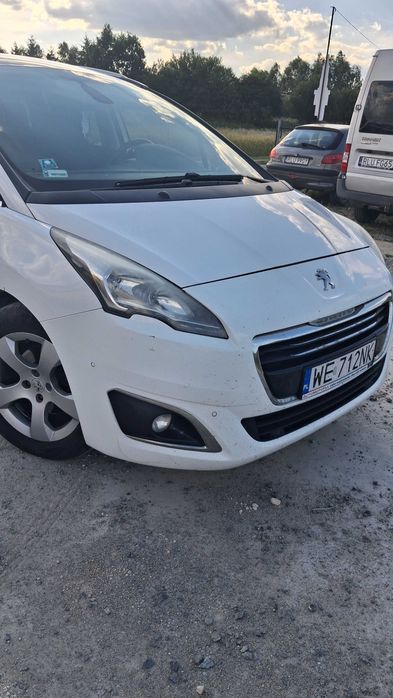 peugeot 5008 rok 2016