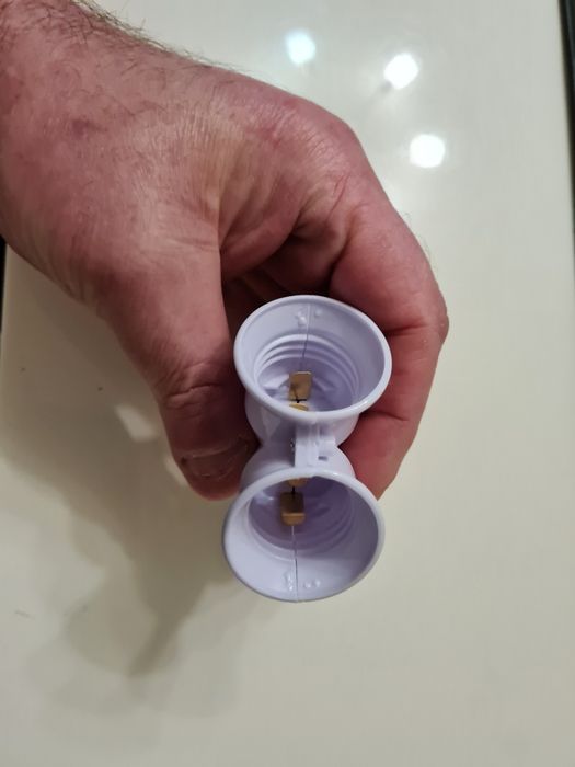 rozgałęźnik oświetlenia  e 27