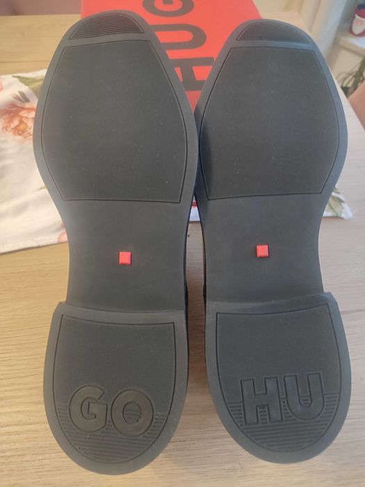 Hugo Boss buty skórzane