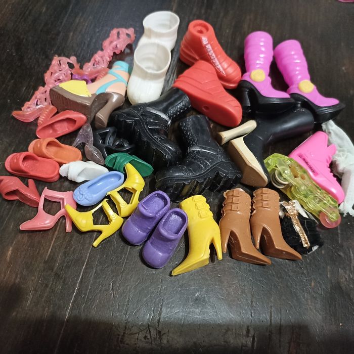 Лот .Обувь для кукол ..