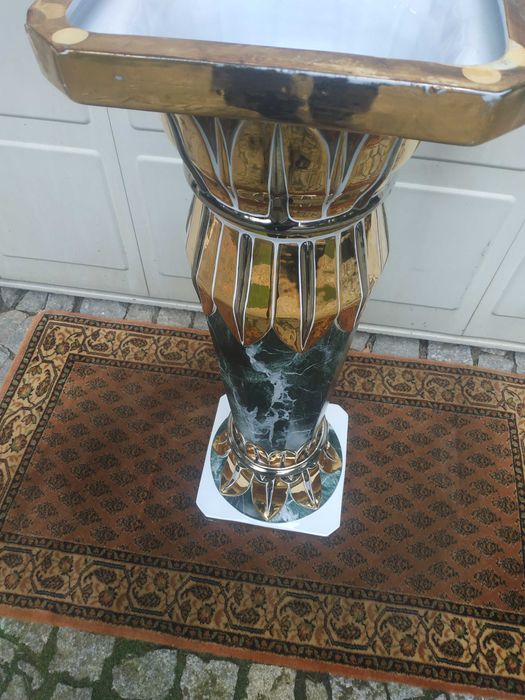 Ogromna kolumna ceramiczna złocona