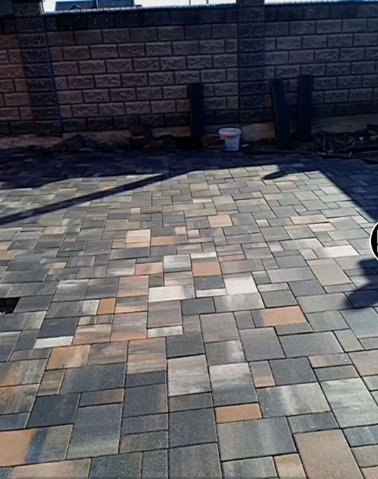 Бруківка, тротуарна  плитка