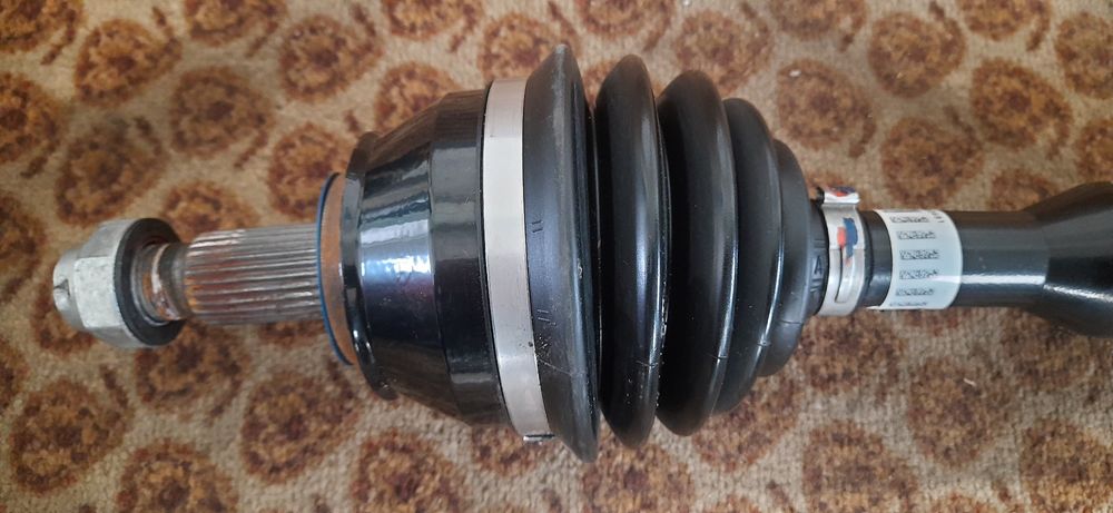 Привод полуоси Джип Чероки Jeep Cherokee 4wd 2018-22розборка разборка