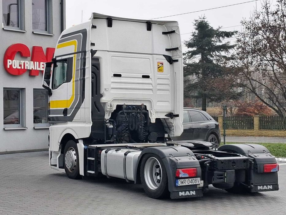 Wynajem MAN TGX 18.470 Low-Deck