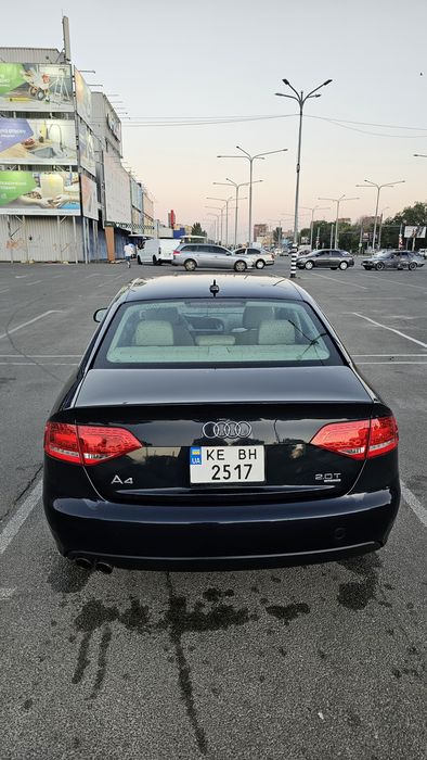 Audi A4 2012 VIN WAUBFAFL2CA116892 фото оголошення 4 з 10
