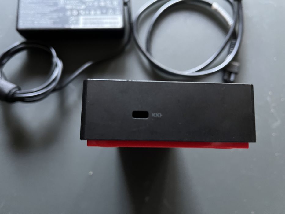 ThinkPad Thunderbolt 3 Dock TYPE:40AC64354203804163124