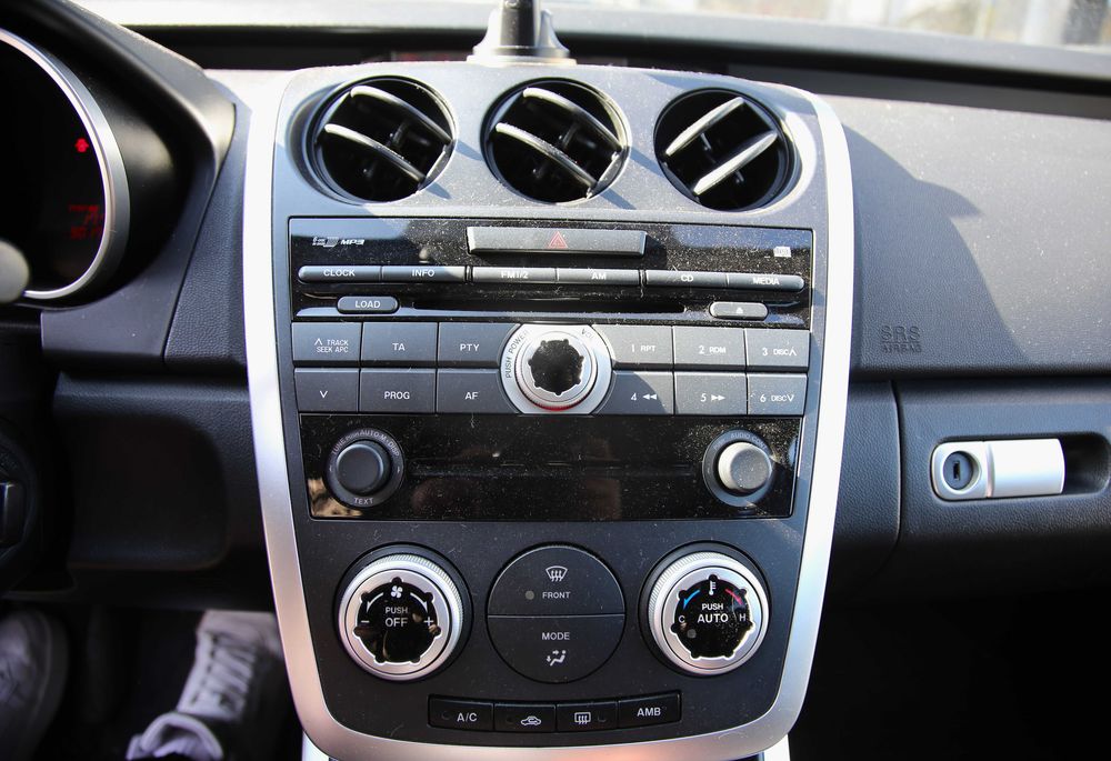 Продам Mazda CX-7