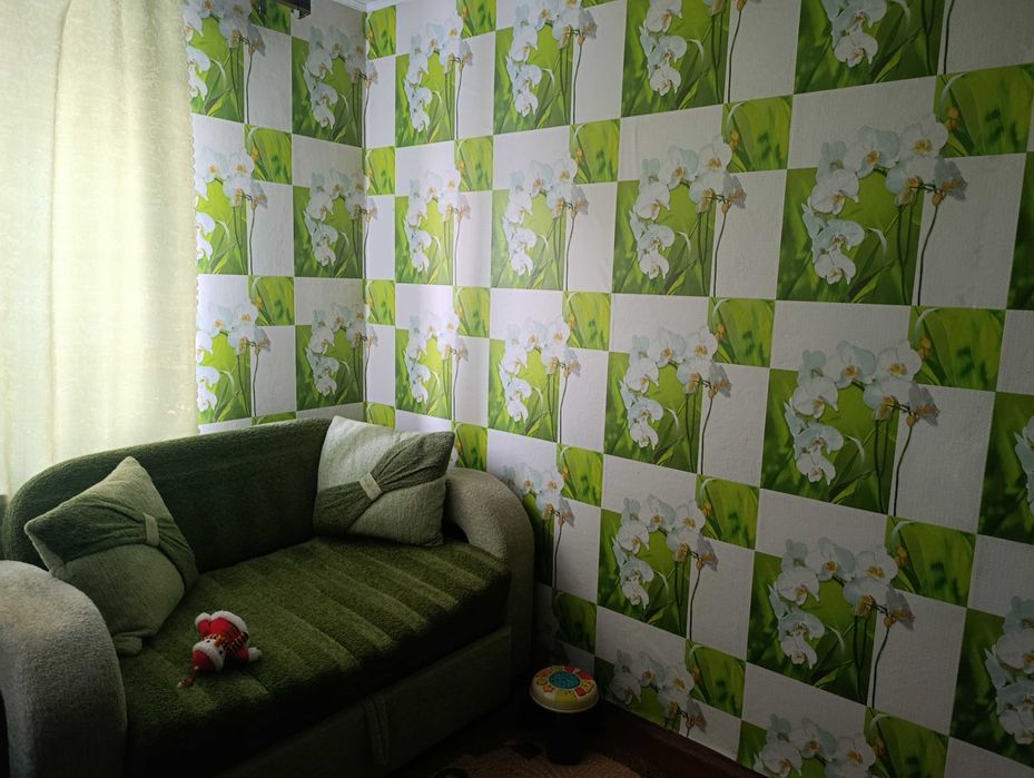 Продам квартиру. Смт. Заводзьке