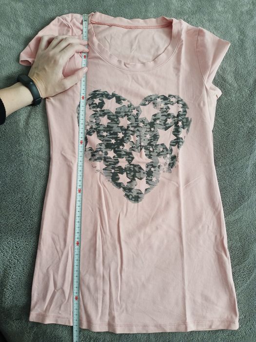T-shirt z sercem rozmiar S/36 dłuższa pudrowy róż #1215