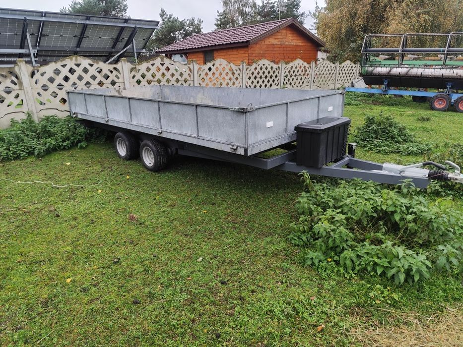 Laweta pod minikoparka ładowarke