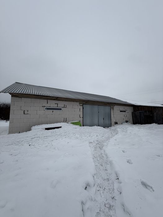 Продаж будівлі зі своєю землею