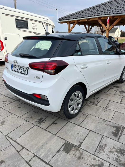 Samochód osobowy HYUNDAI i20