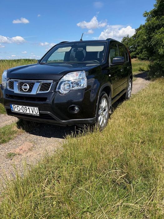 Nissan X-Trail Samochód uszkodzony