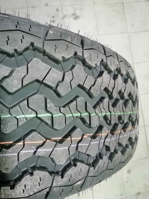2 Pneus novos 255/65 R18 Amarok, Range Rover, Izuzu, Hilux