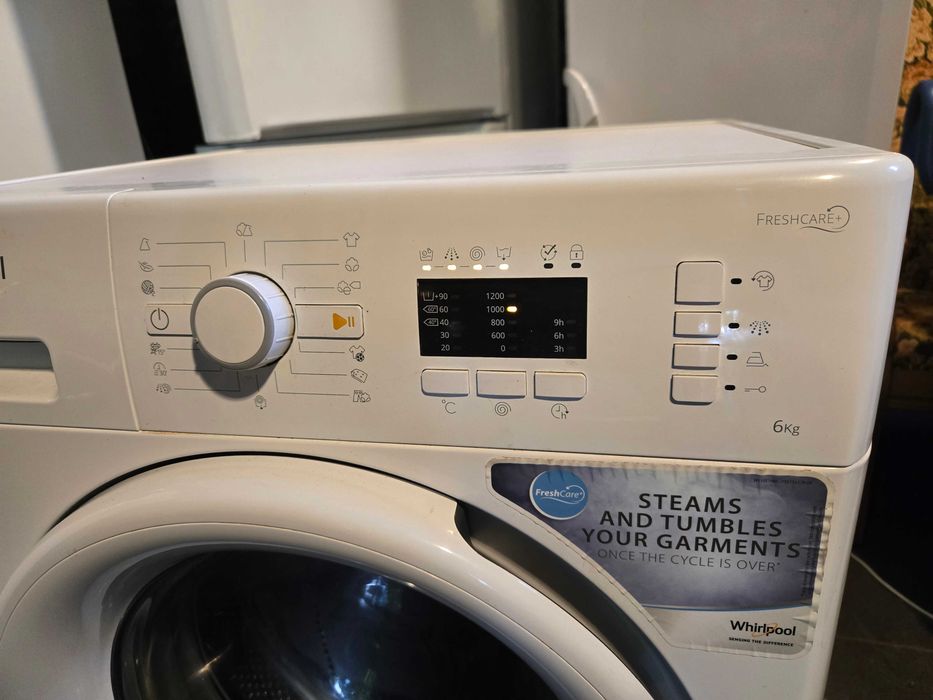 Pralka Whirlpool 5 kg głębokość tylko 45 cm. PL. 1000 obr. Po serwisie. LCD. Gwarancja!