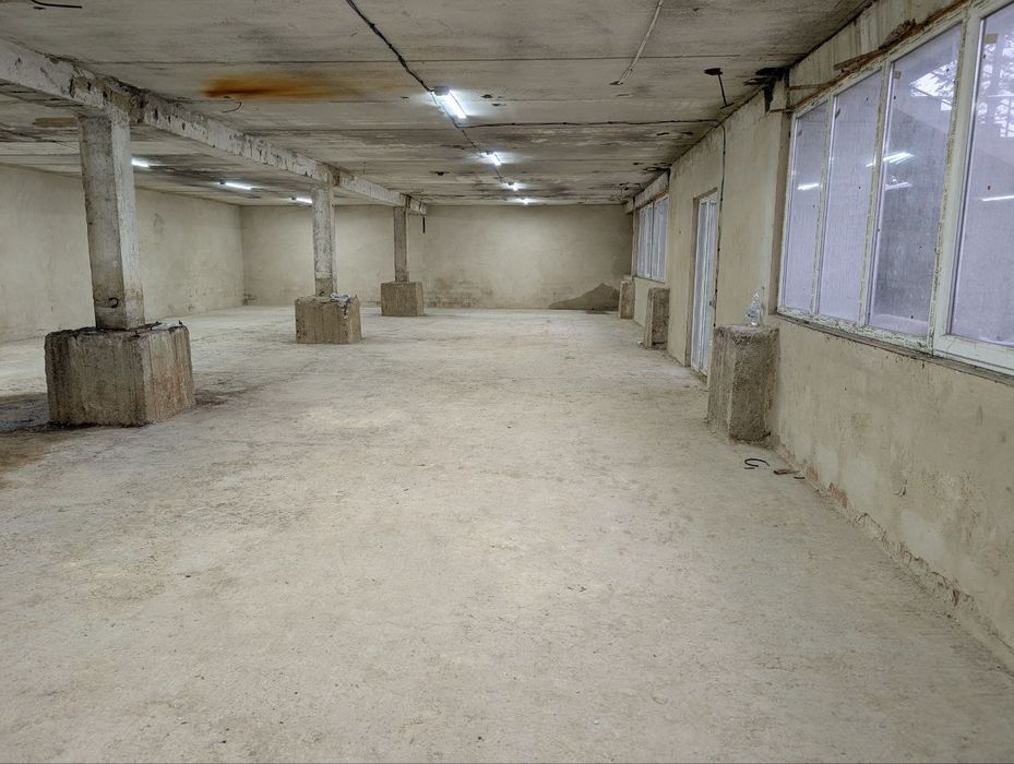 Оренда склад 663м2 вул.Хотинська