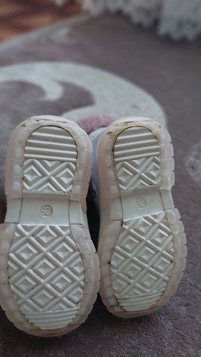 Продам зимние ботинки, дитячі ботінки 26 розмір