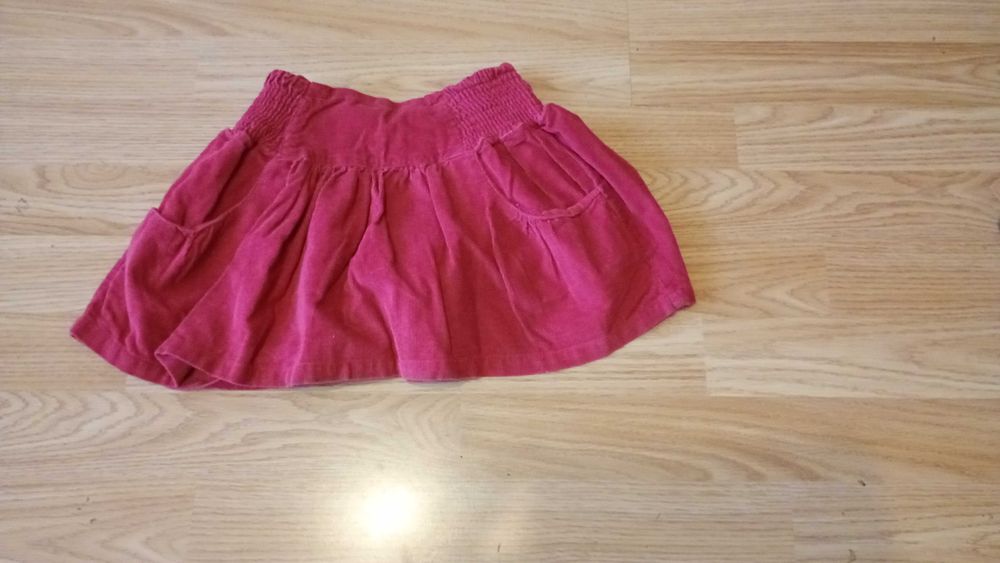 Bluza I spódniczki dla dziewczynek