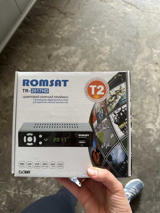 ТВ-тюнер Romsat TR-2017HD DVB-T2