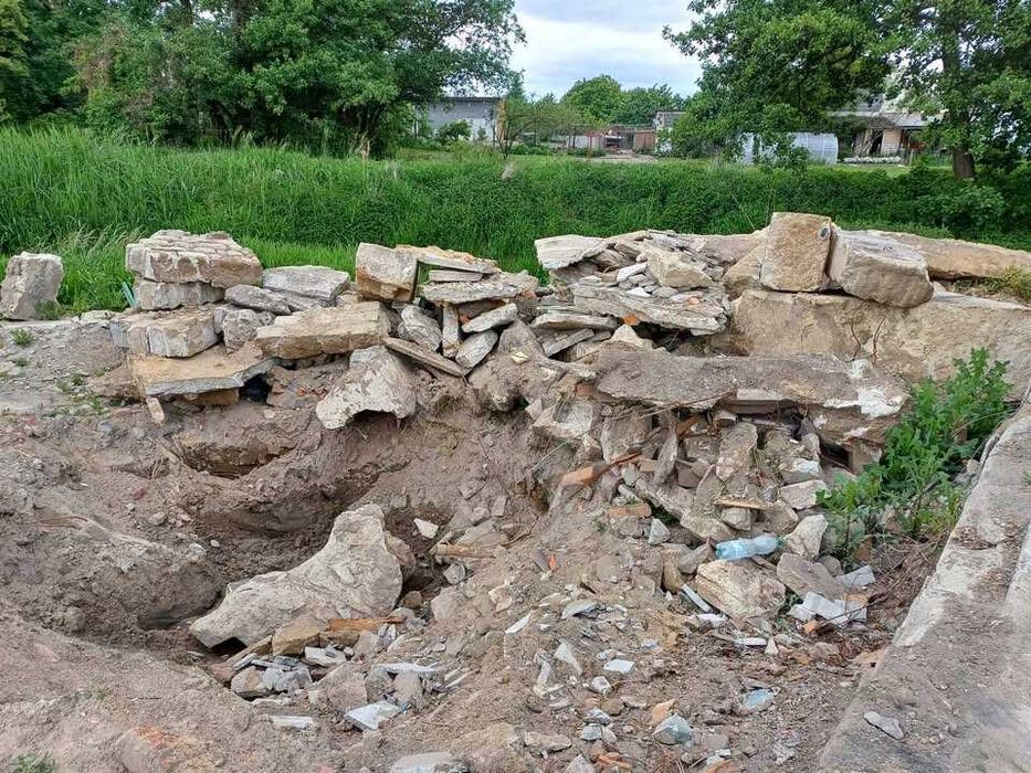 Oddam gruz betonowy z fundamentów