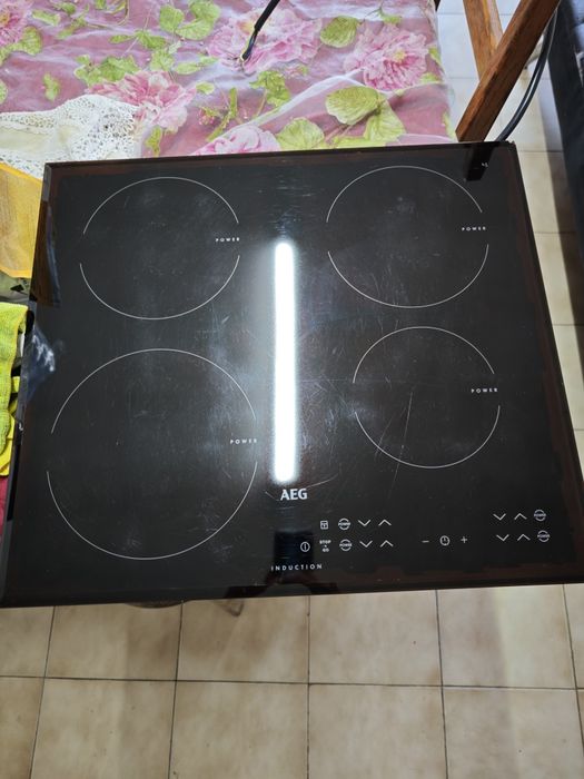 Placa indução AEG
