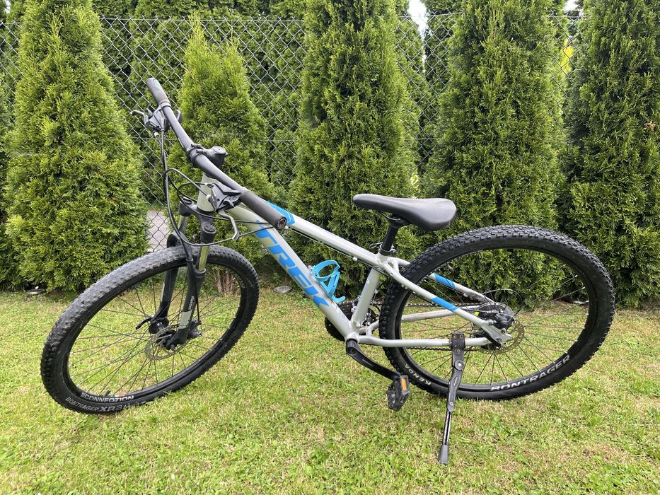 Rower Górski TREK Marlin 4 Srebrno Niebieski