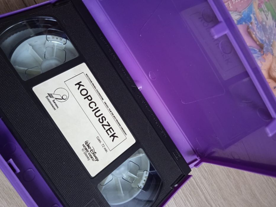 Zestaw bajek na kasetach VHS. Klasyki dla dzieci